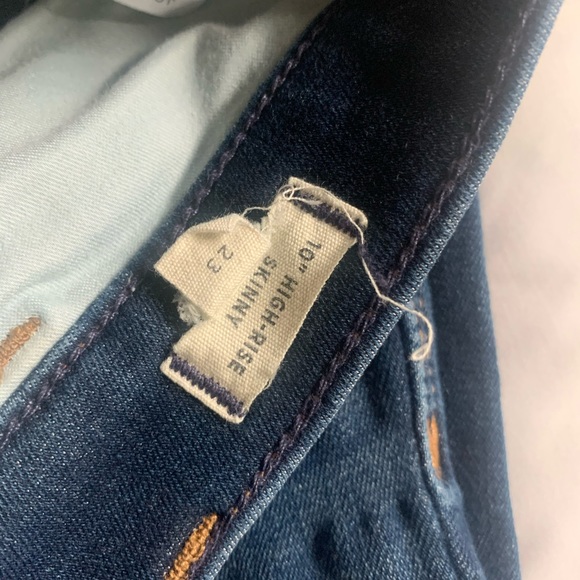 Madewell 10” high rise skinny crop jeans - Picture 3 of 5